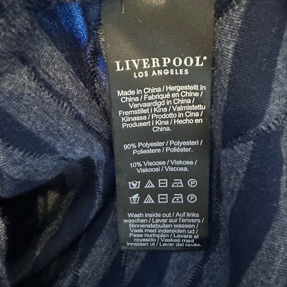 SALE! Liverpool Square Neck 3/4 Sleeve Knit Top in Navy Space Dye Stripe Size S - Picture 5 of 7